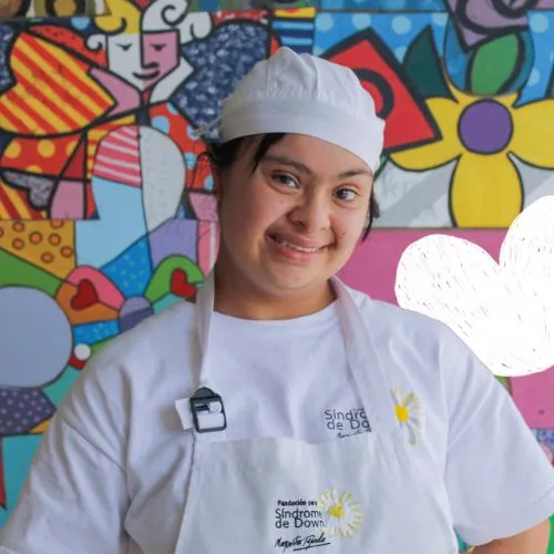 Joven panadera de la Fundación Margarita Tejada